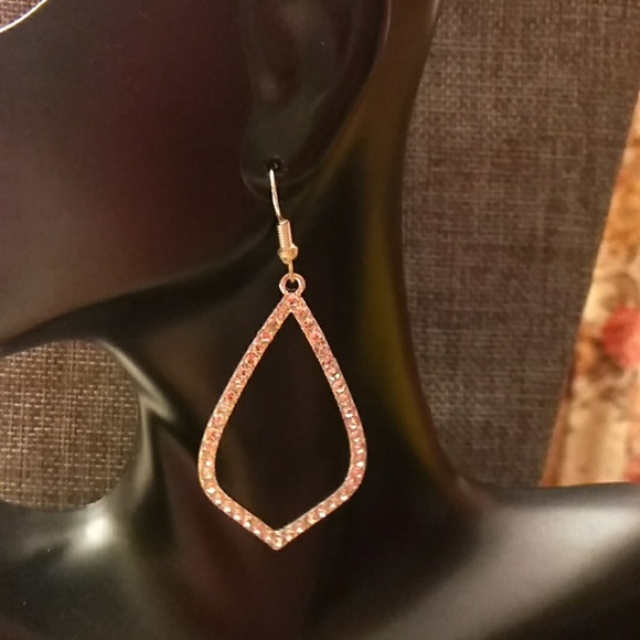 Designer inspired Rhinestone earrings - Picture 2 of 4